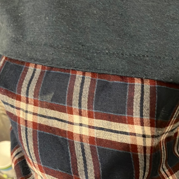 Anne Taylor LOFT layered shirt Size small but fits like a medium in my opinion - Picture 3 of 4